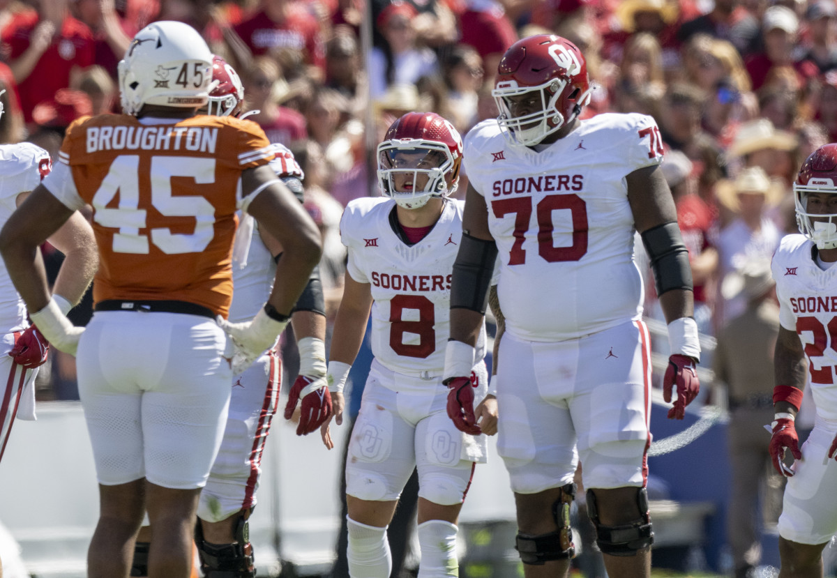 Oklahoma Sooners offensive lineman Cayden Green (70) lines up before a play against the Texas Longhorns.